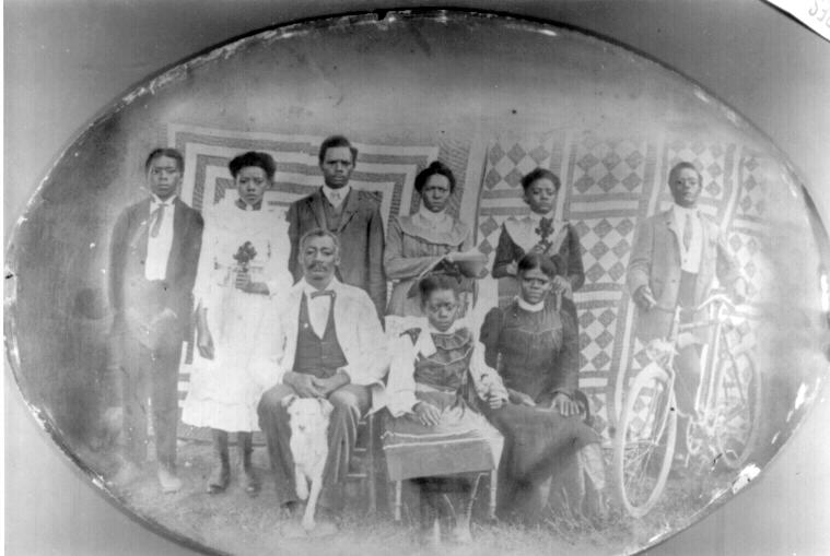 Rachel Dozier Moore and Thomas Moore Family